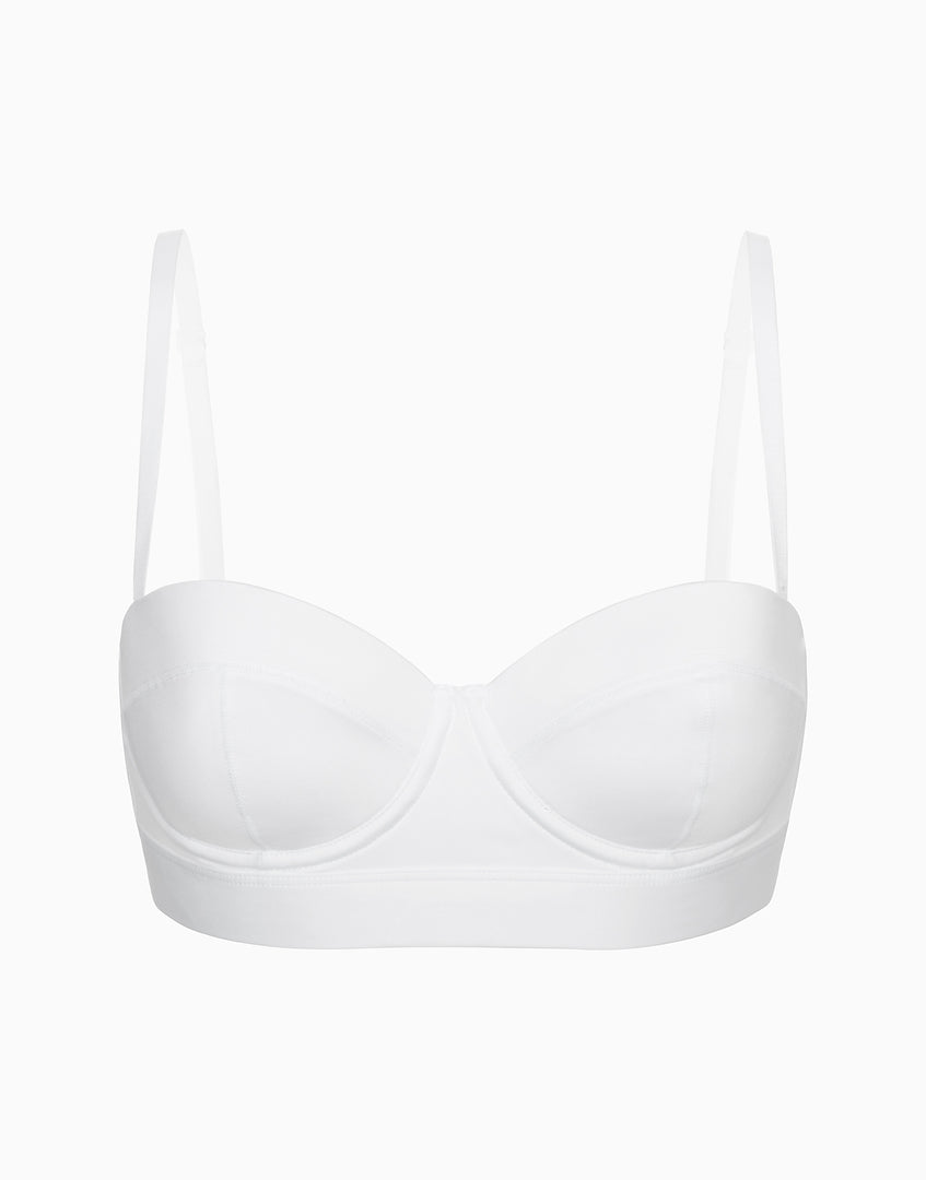https://onwavecloud.it/incantoitaly/foto/pic_cd13102_136_bianco_5_feed_photo.jpg