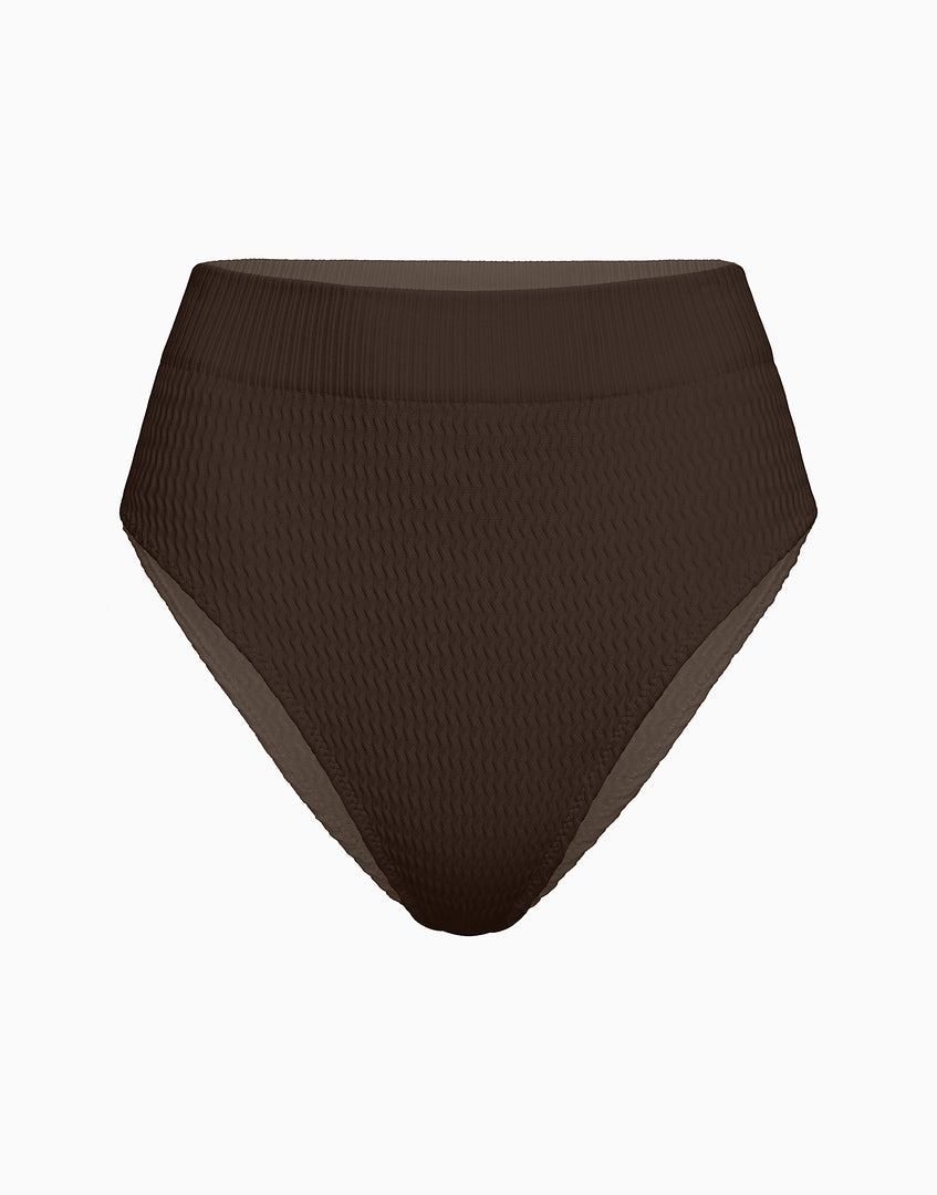 https://onwavecloud.it/incantoitaly/foto/pic_id36451_617_chocolate_5_feed_photo.jpg