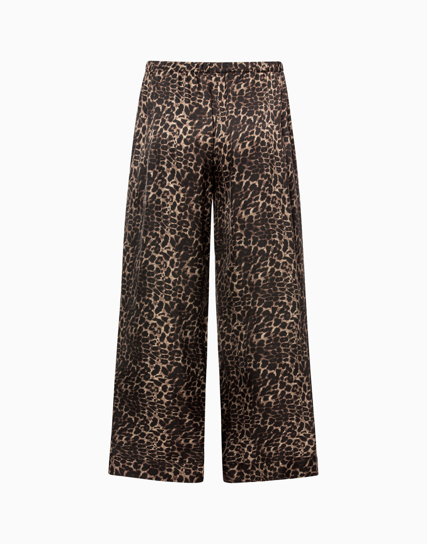 https://onwavecloud.it/incantoitaly/foto/pic_pd30523_1186_wildspaceprint_4.jpg