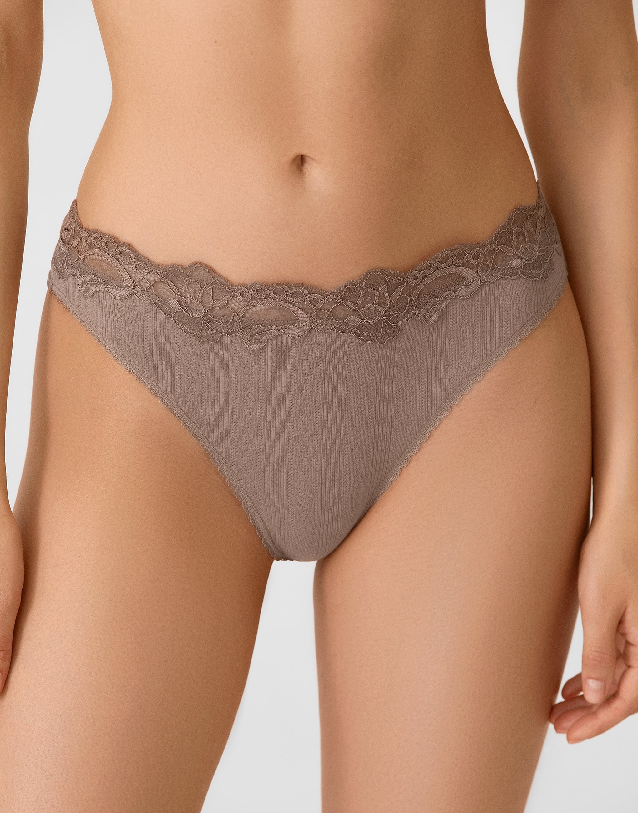 Lot de 3 slips brésiliens taille mi-haute MD767