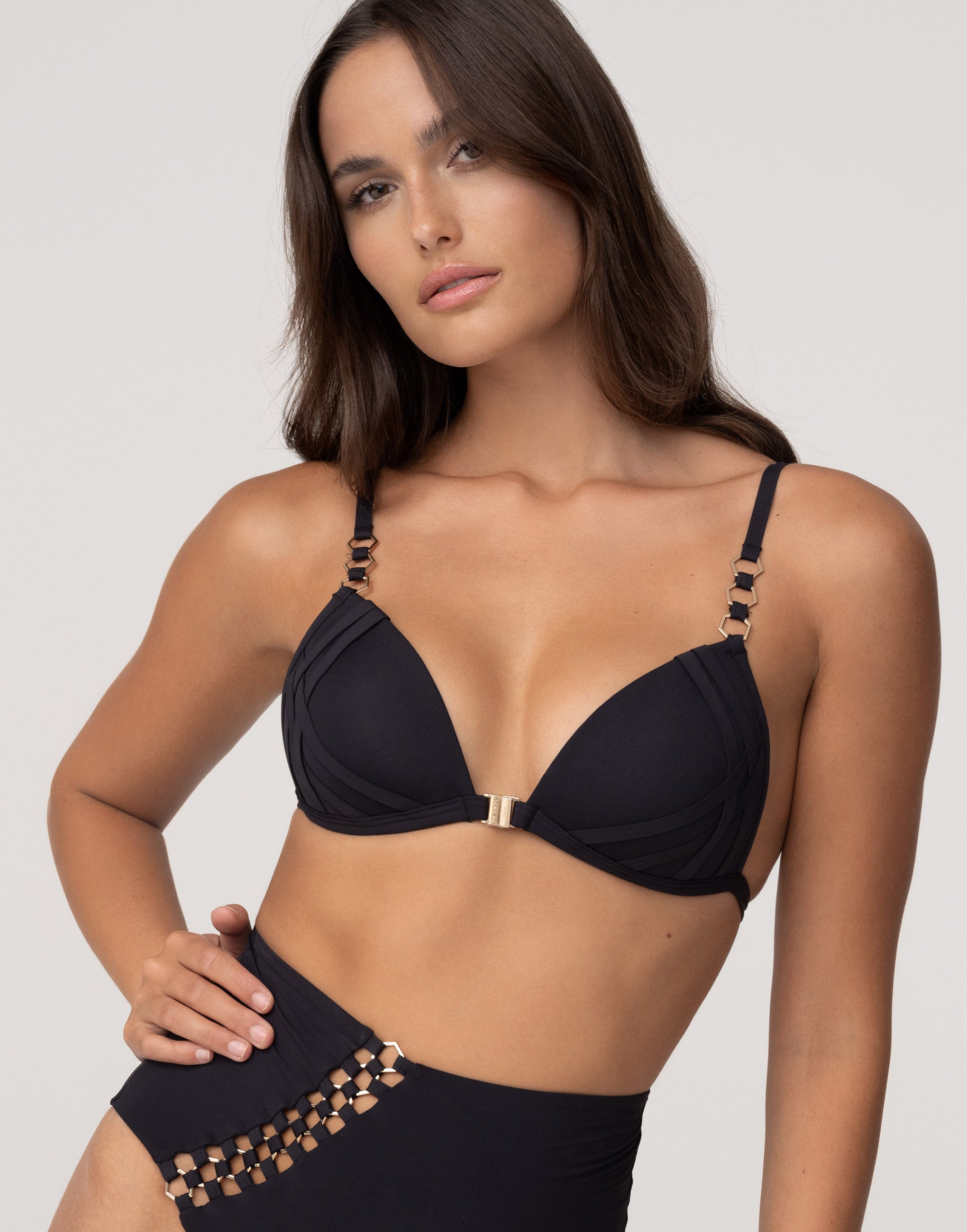 Bikini top with triangle cups ID48