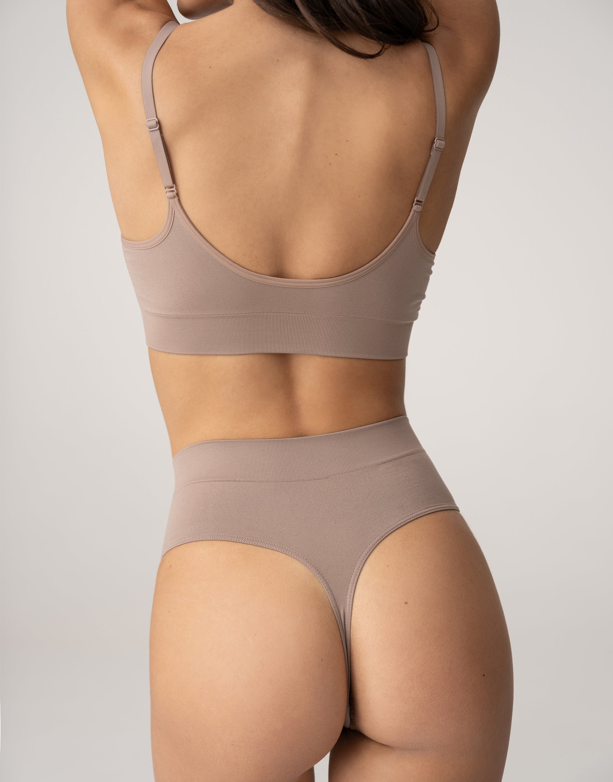 CD573 Tanga