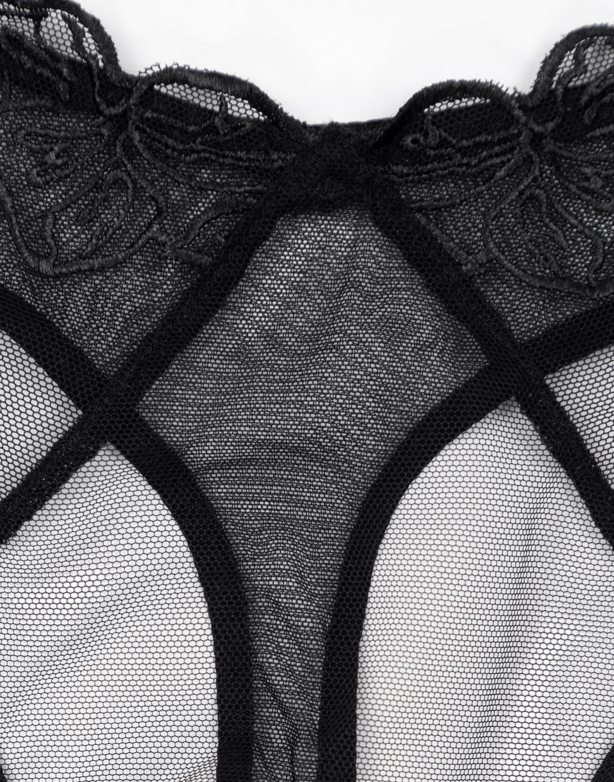 CD1026 String taille mi-haute