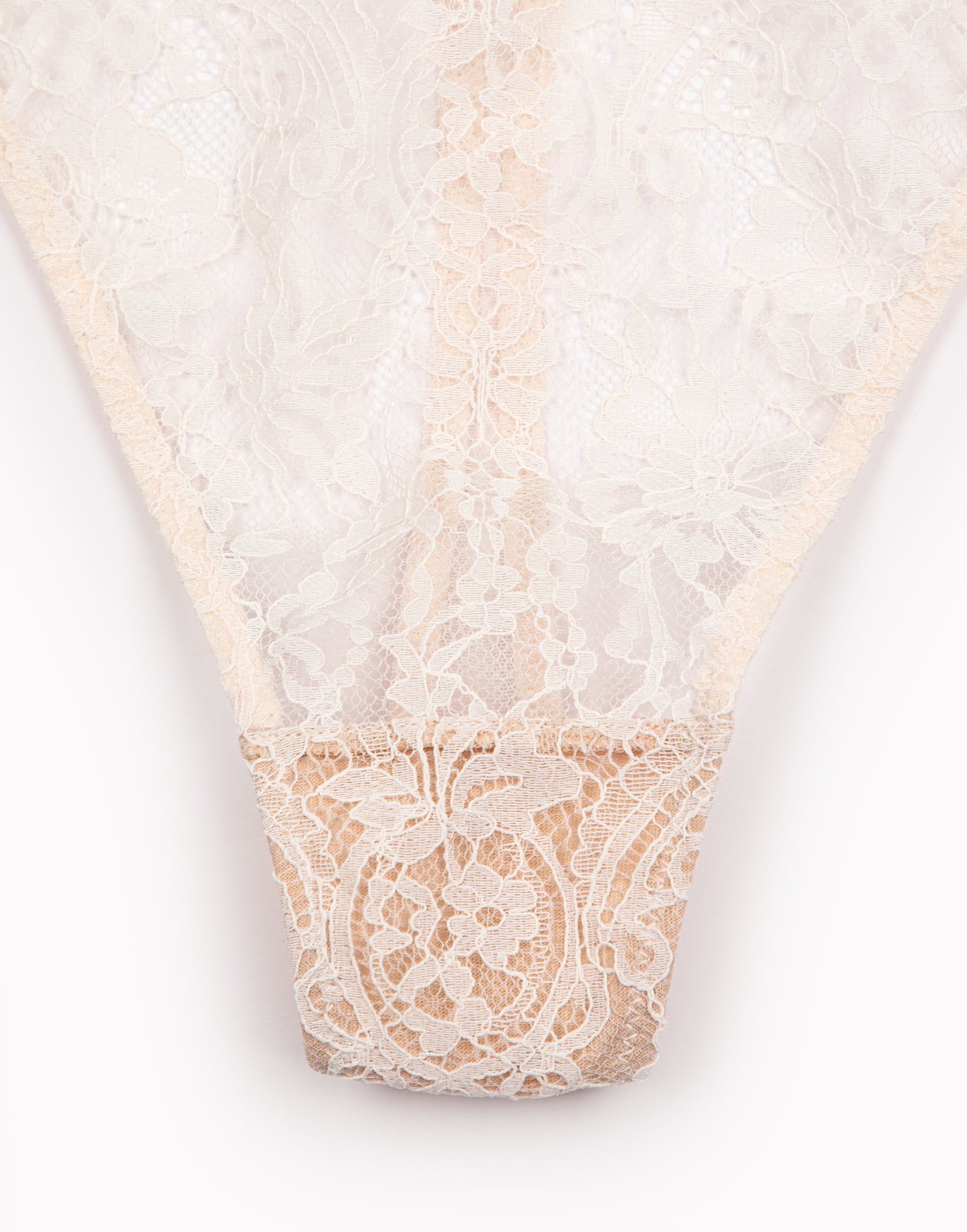 CD908 Thong
