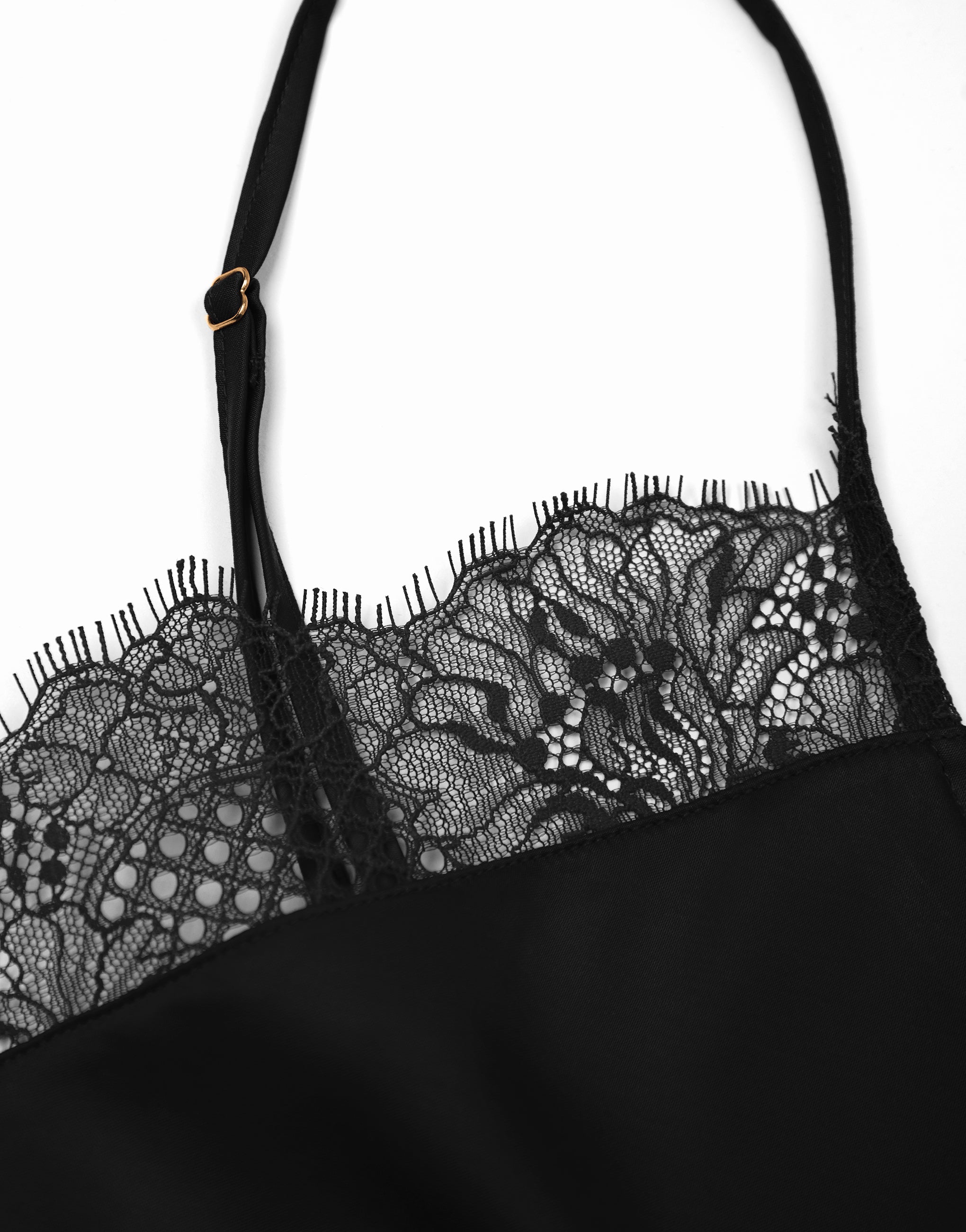PD858 Strapless Slip