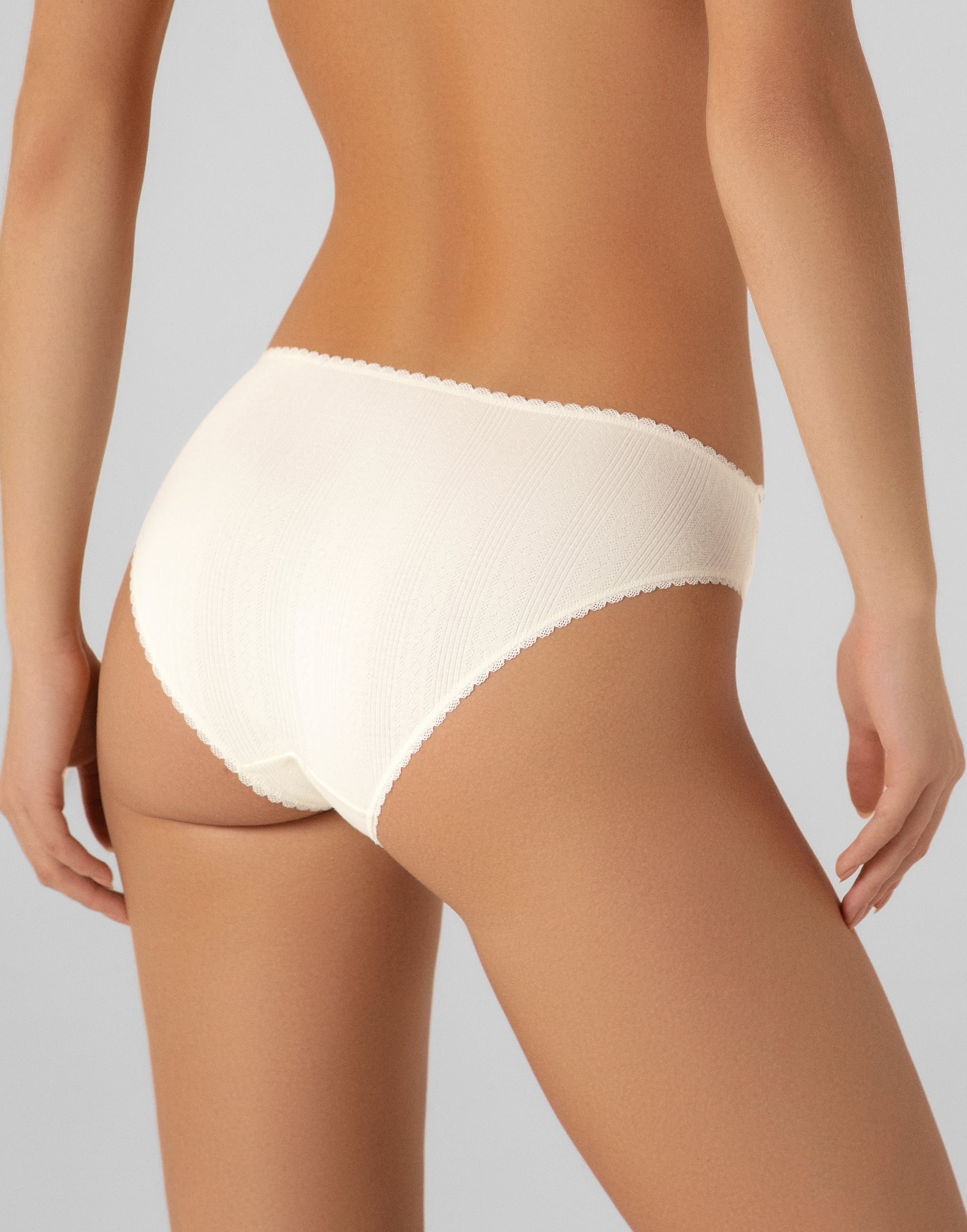 Set of 3 mid-rise briefs MD995