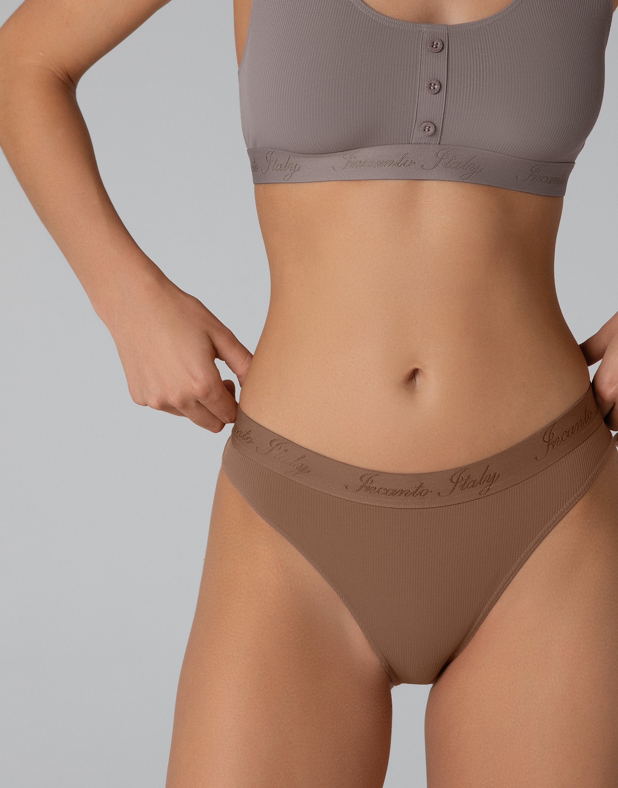 Set of 3 Mid-Rise Briefs MD932