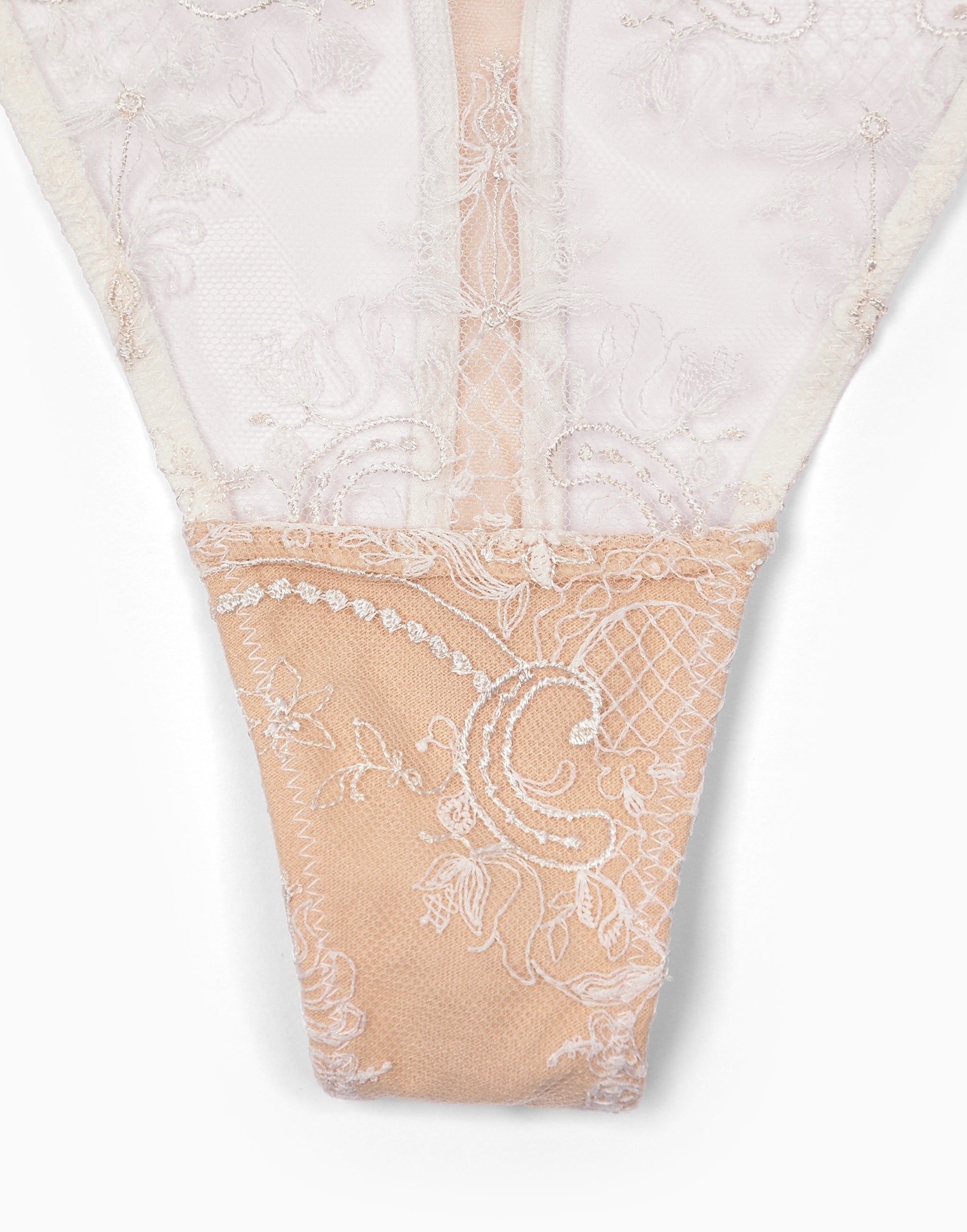 CD685 Mid Waist Thong