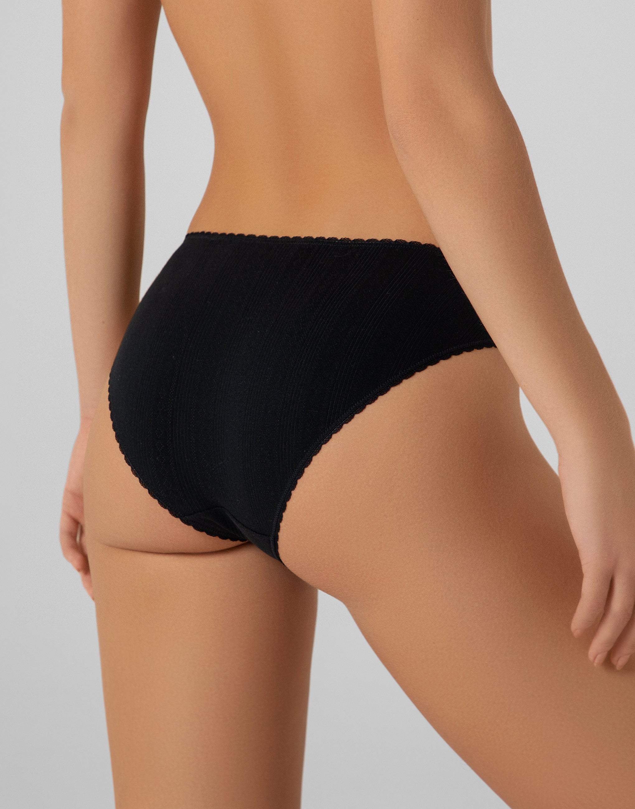 Set of 3 mid-rise briefs MD995