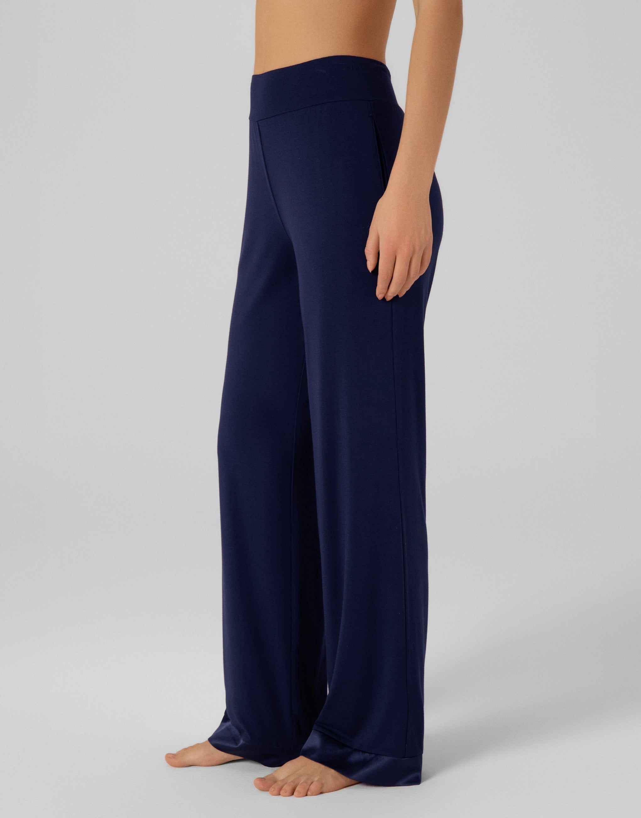 PD886 Pants