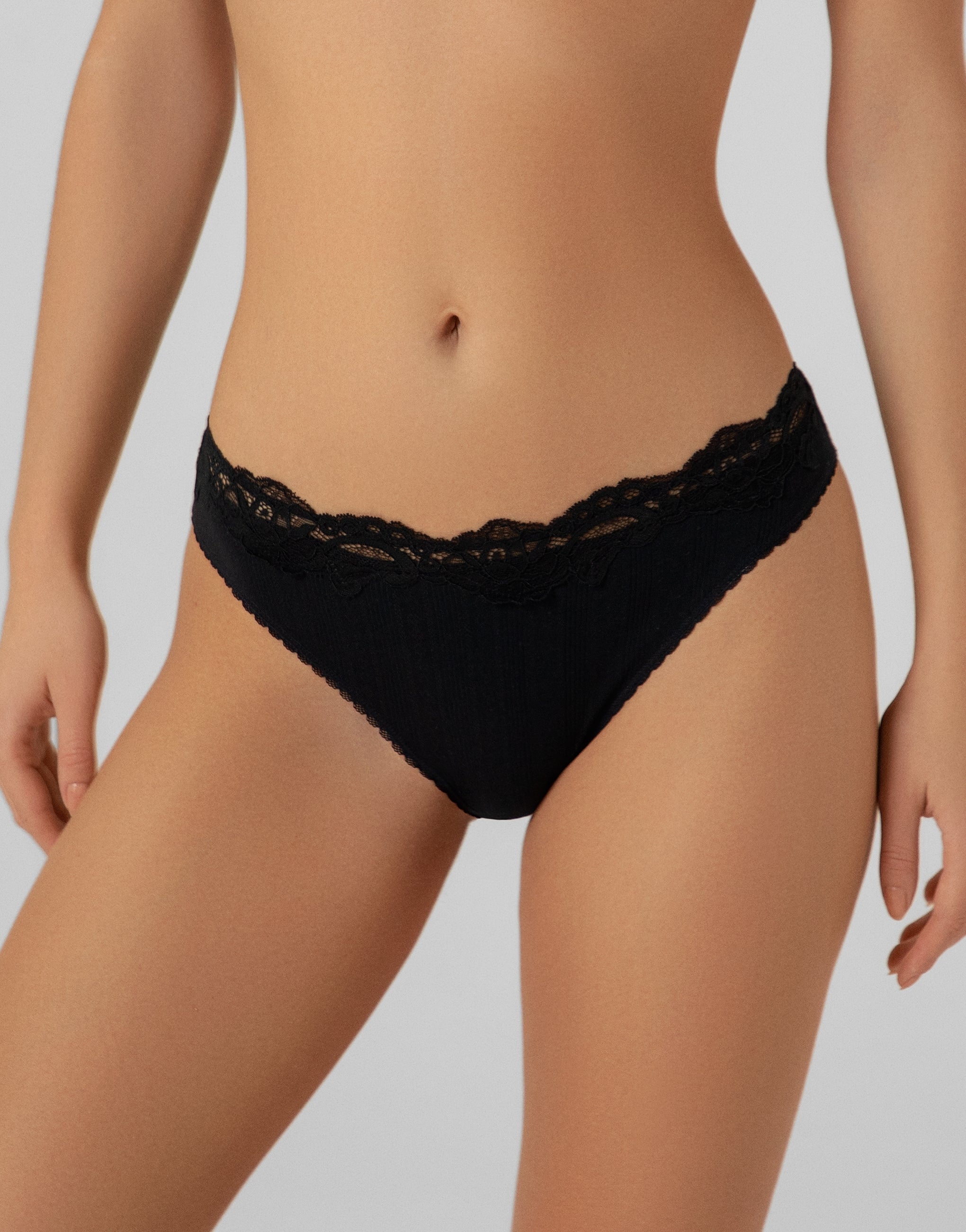 Set of 3 mid-rise briefs MD995