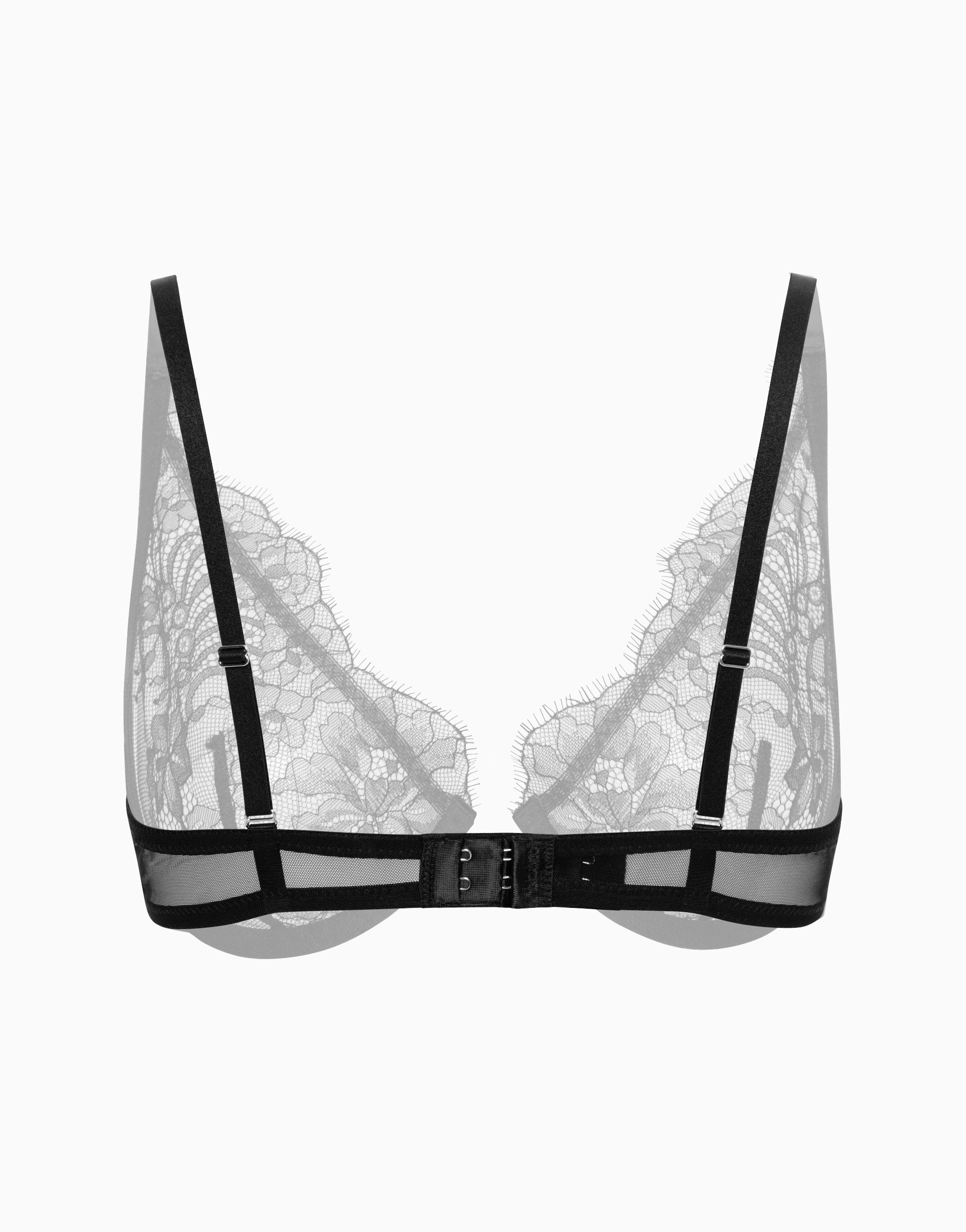 Soutien-gorge à bonnets souples sur un centre fin CD868