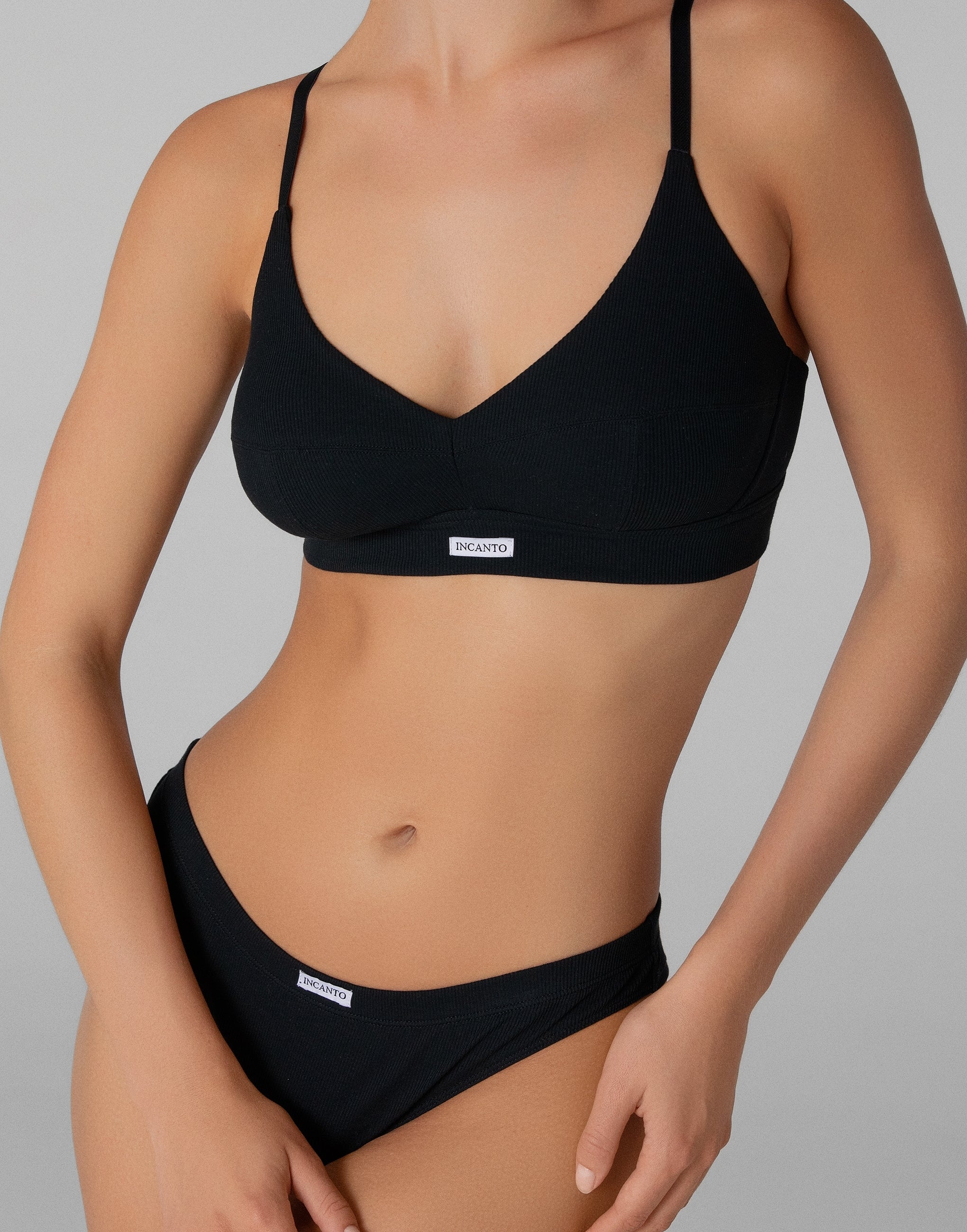 MD840 Non-Wired Soft Cup Bra
